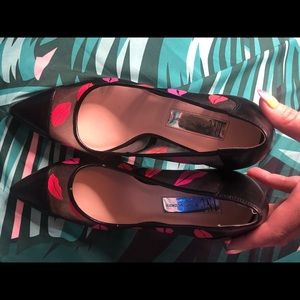 Pointy toe Inc heels size 7